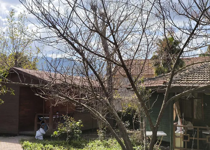 Fire מלון Çıralı